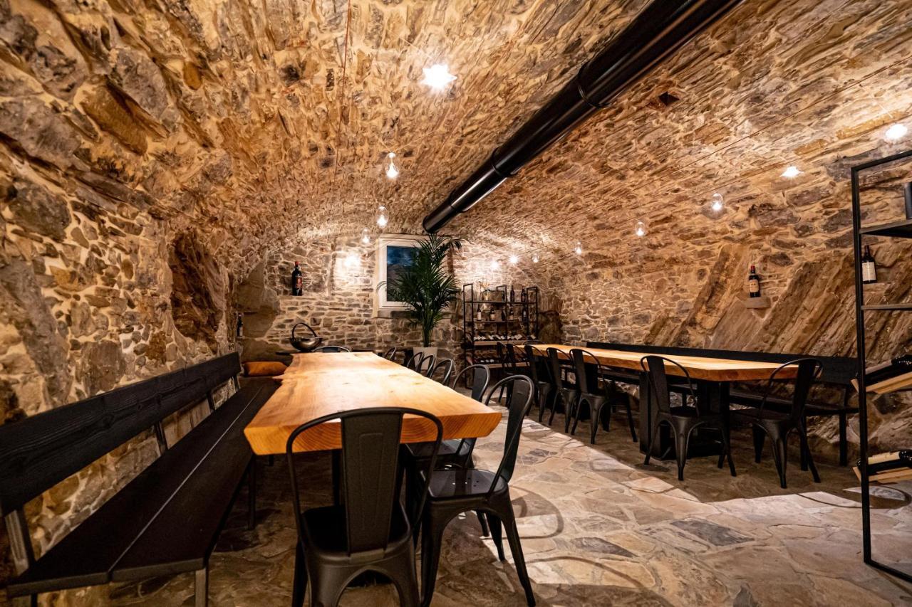 Locanda Moderna Carlambroeus Montevecchia Luaran gambar