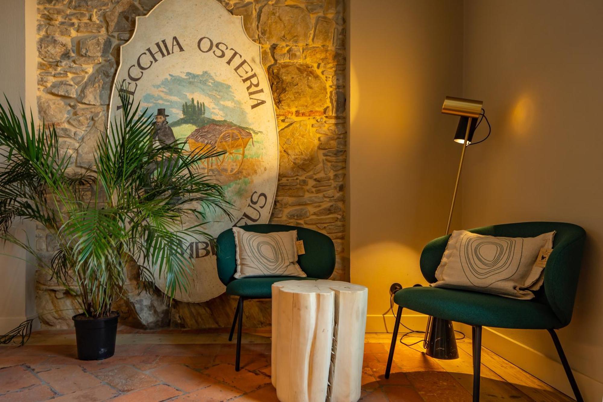 Locanda Moderna Carlambroeus Montevecchia Luaran gambar